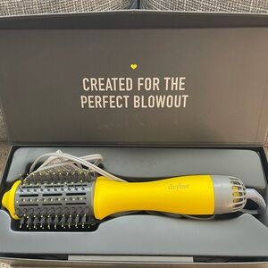drybar Single Shot 2.25 in Barrel Round Blow-Dryer Brush
